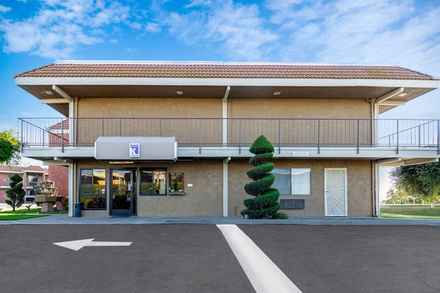Knights Inn Madera 2/18