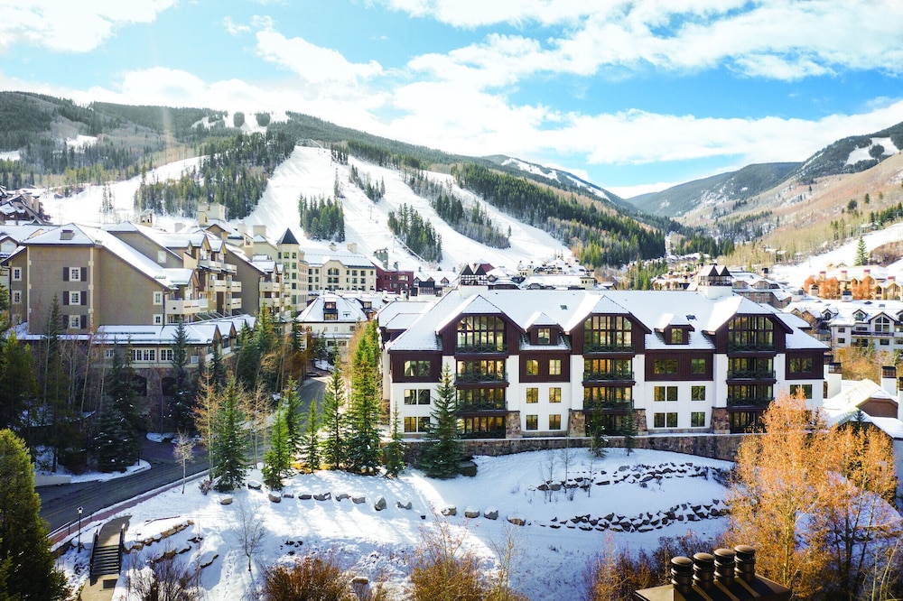 Hyatt Mountain Lodge 2/49