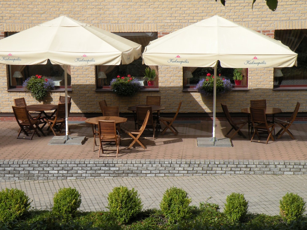 AMICUS HOTEL 40/42