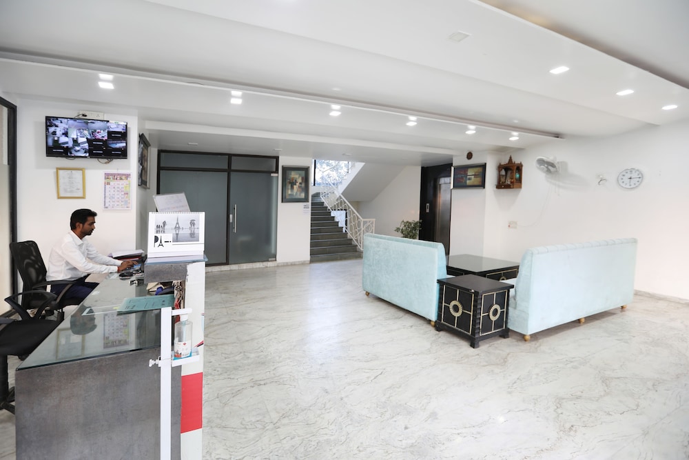 Hotel Aristro 9/50