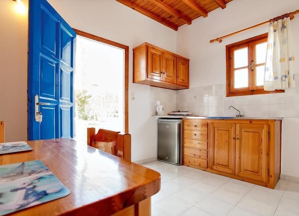 Anemos Apartments 15/65