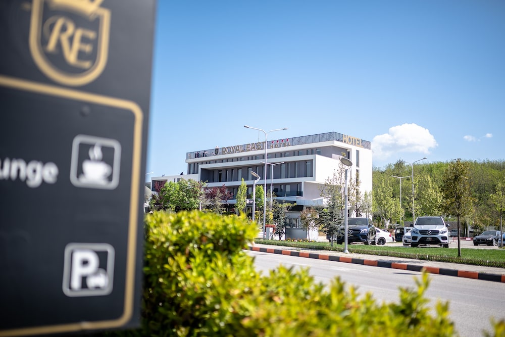 Royal East Resort in Farke