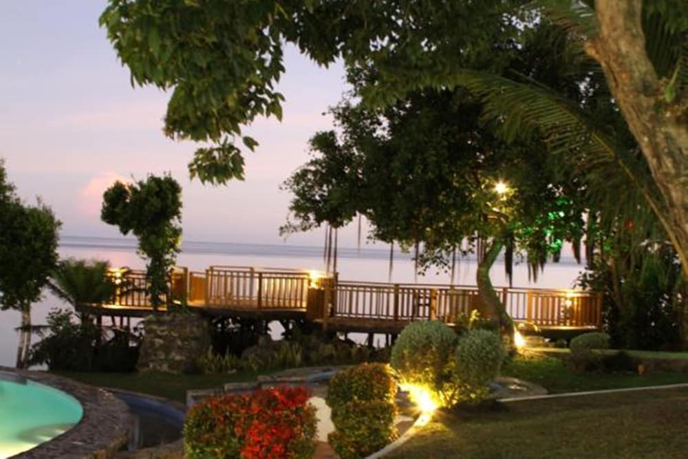 Parklane Bohol Resort and Spa 20/23