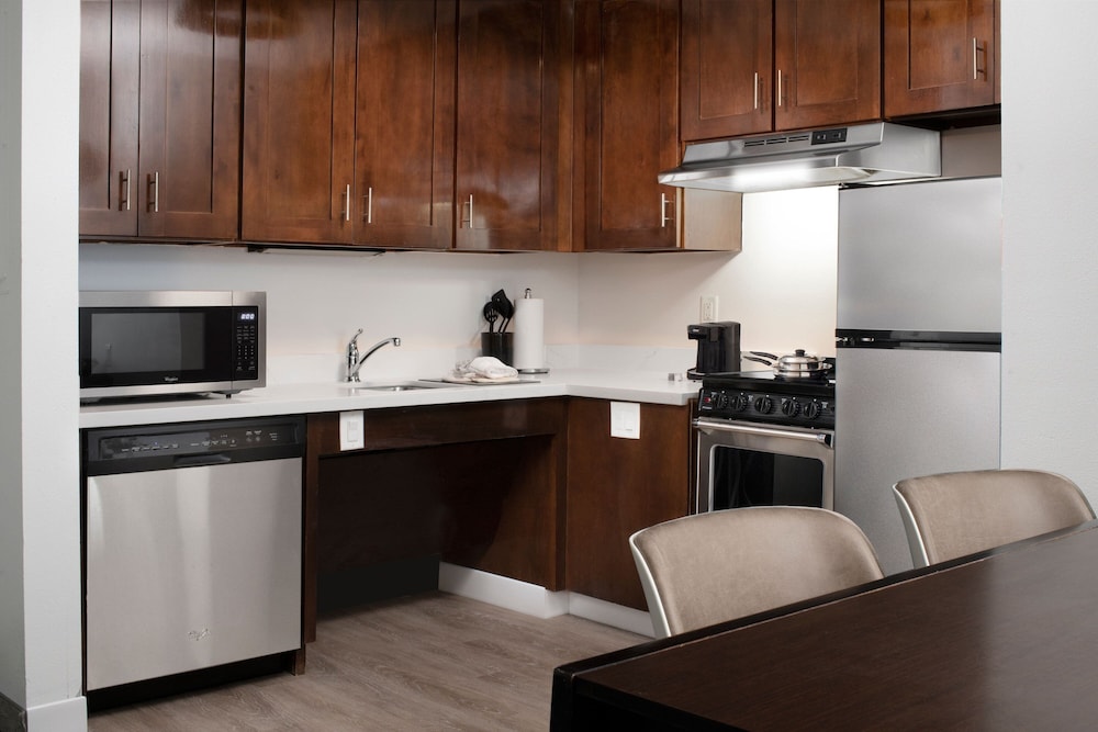 Towneplace Suites By Marriott Galveston Island 32/43