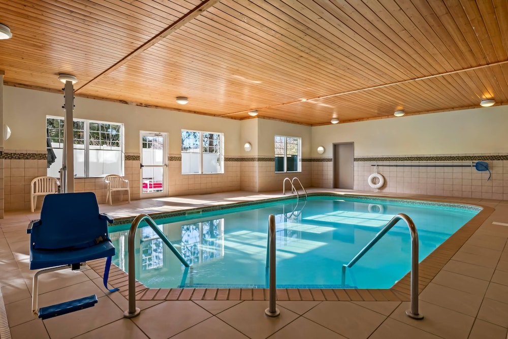Country Inn Suites By Radisson Red Wing Mn 34/59