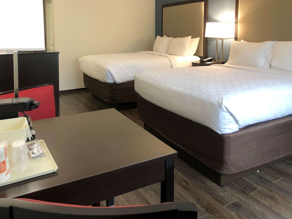 Clarion Hotel Conference Center Maggie Valley NC 12/32