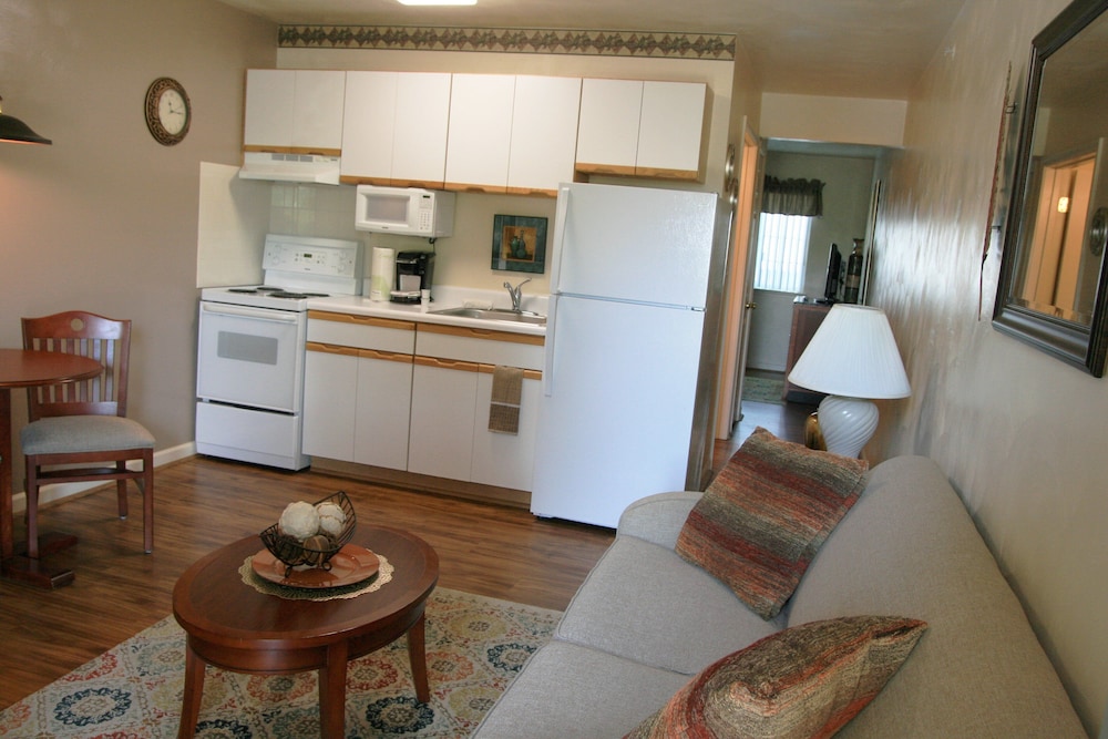 Corporate Suites of Burlington 32/47