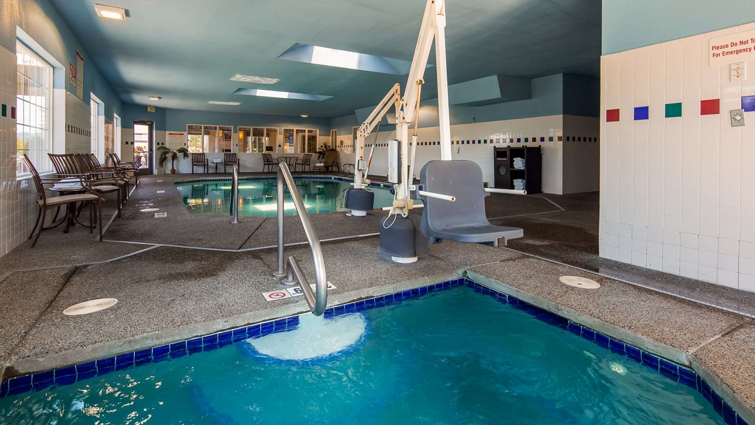 Best Western Plus Liberty Lake Inn 23/50