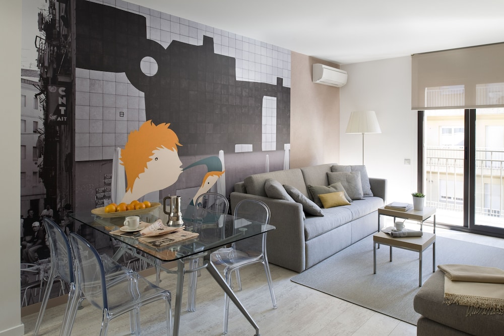 Eric Vokel Bcn Suites 29/51