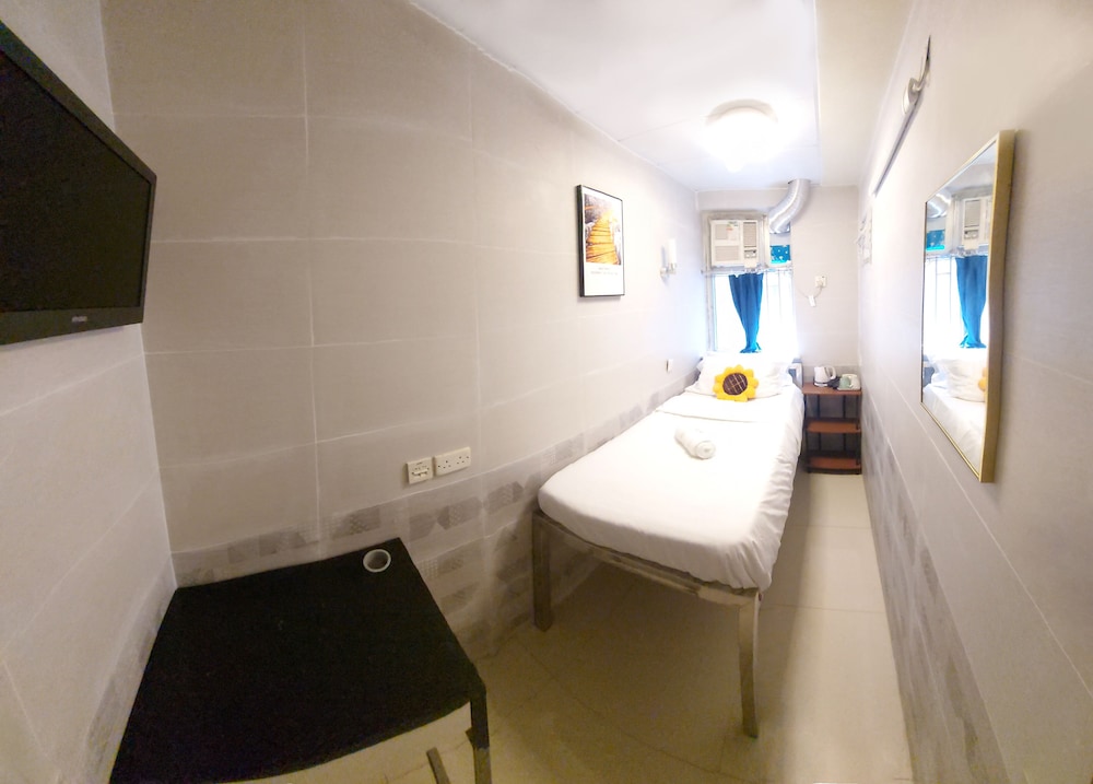 Apple Hostel 48/50