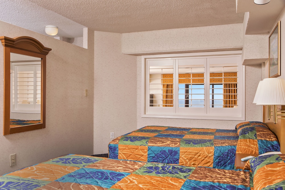 Beach Cove Resort 55/75