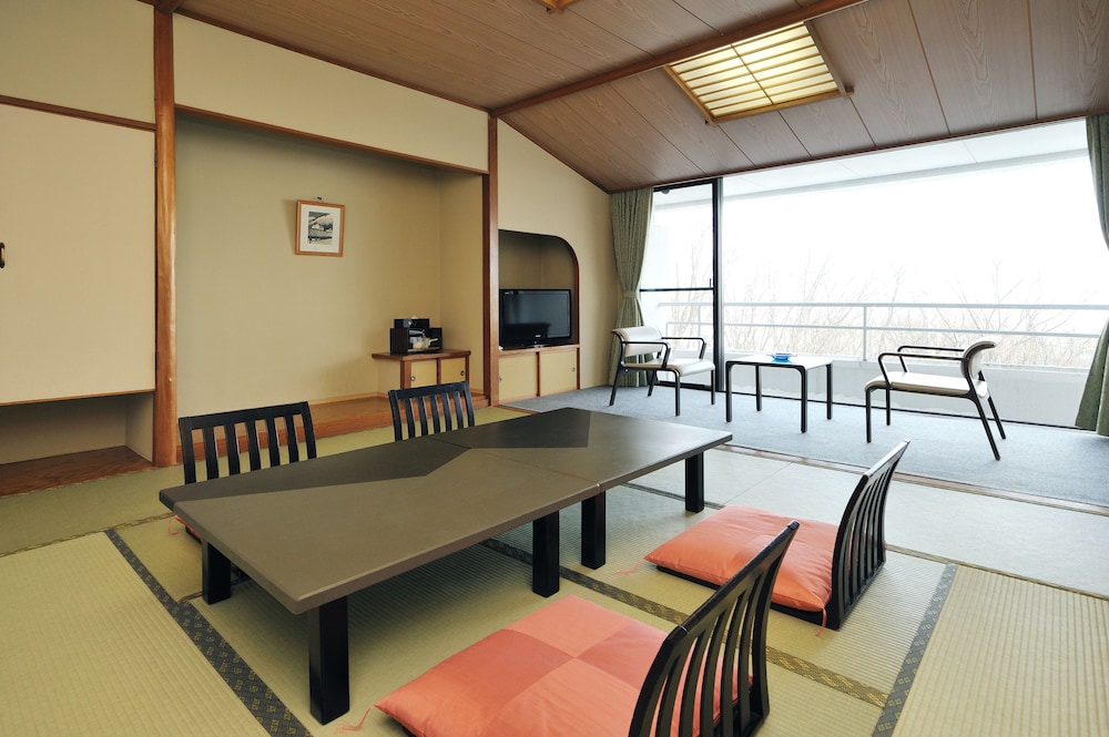 Villa Inawashiro 26/40