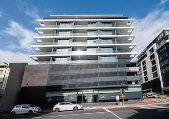 Latitude Aparthotel By Totalstay 1/56
