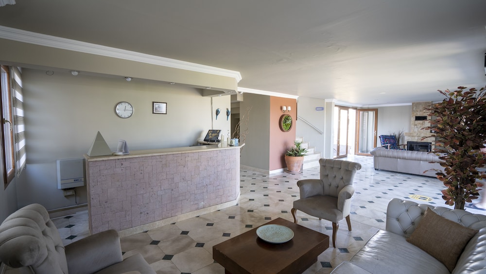 Hotel Cunda Marina 4/39