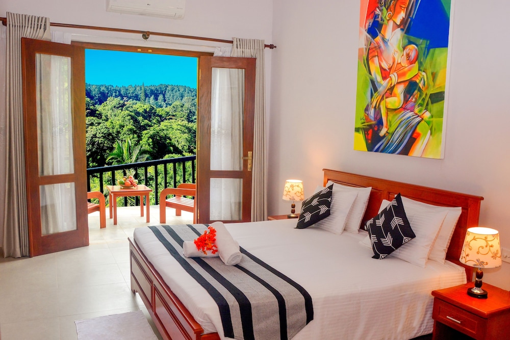 Kandy Grand Hills 5/50