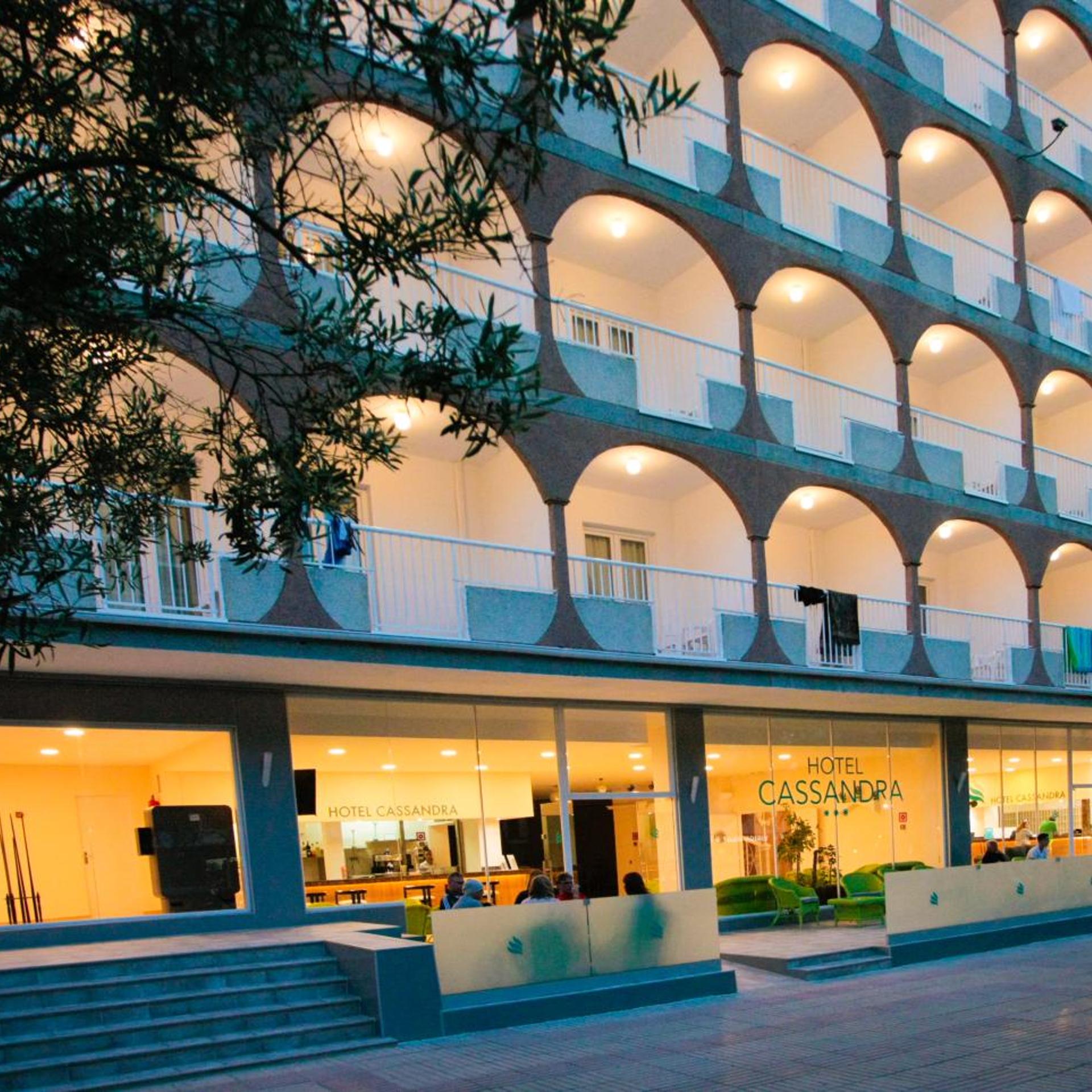 Hotel Cassandra Formerly Hotel Santa Monica 7/50