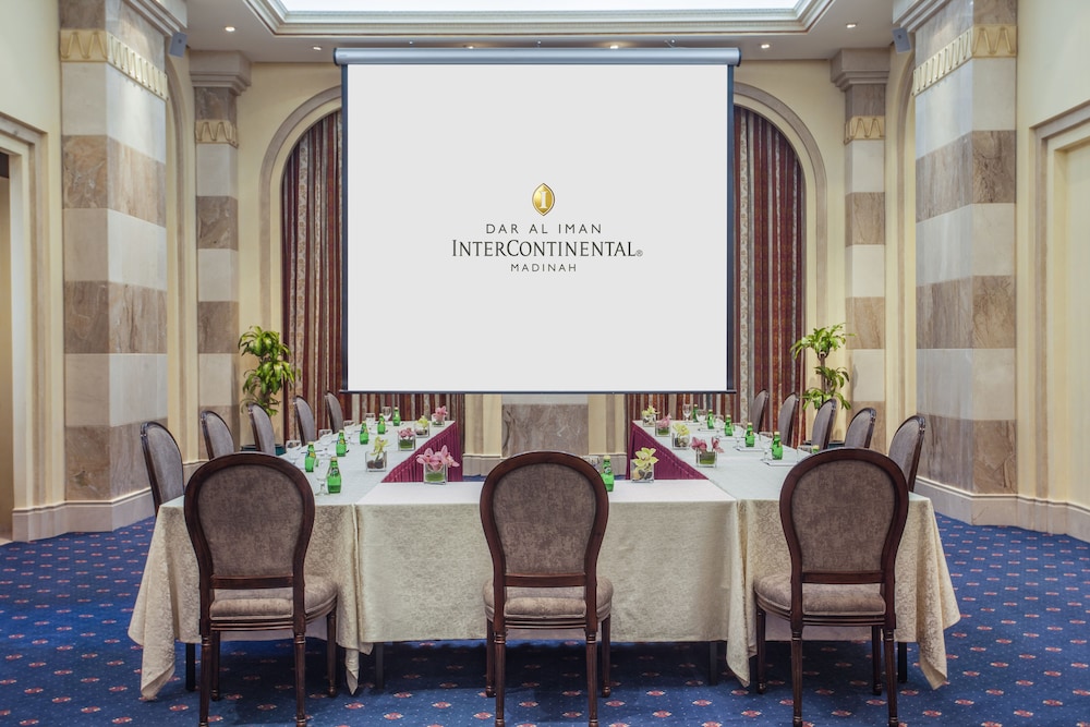 دار الإيمان إنتركونتنينتال(Intercontinental Madinah Dar Al Iman) 49/66