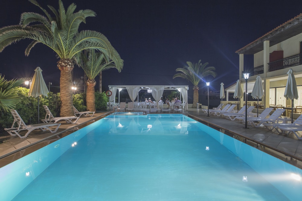Creta Aquamarine Hotel 81/88