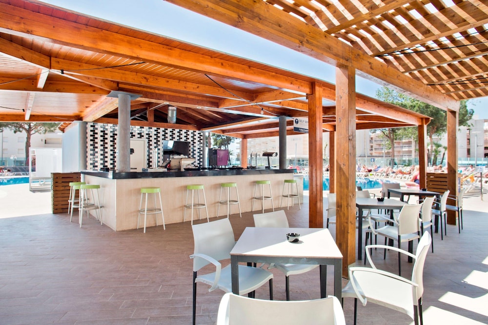 Best Cambrils Hotel 50/68