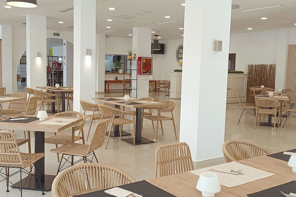 Hotel Puchet Ibiza 60/76