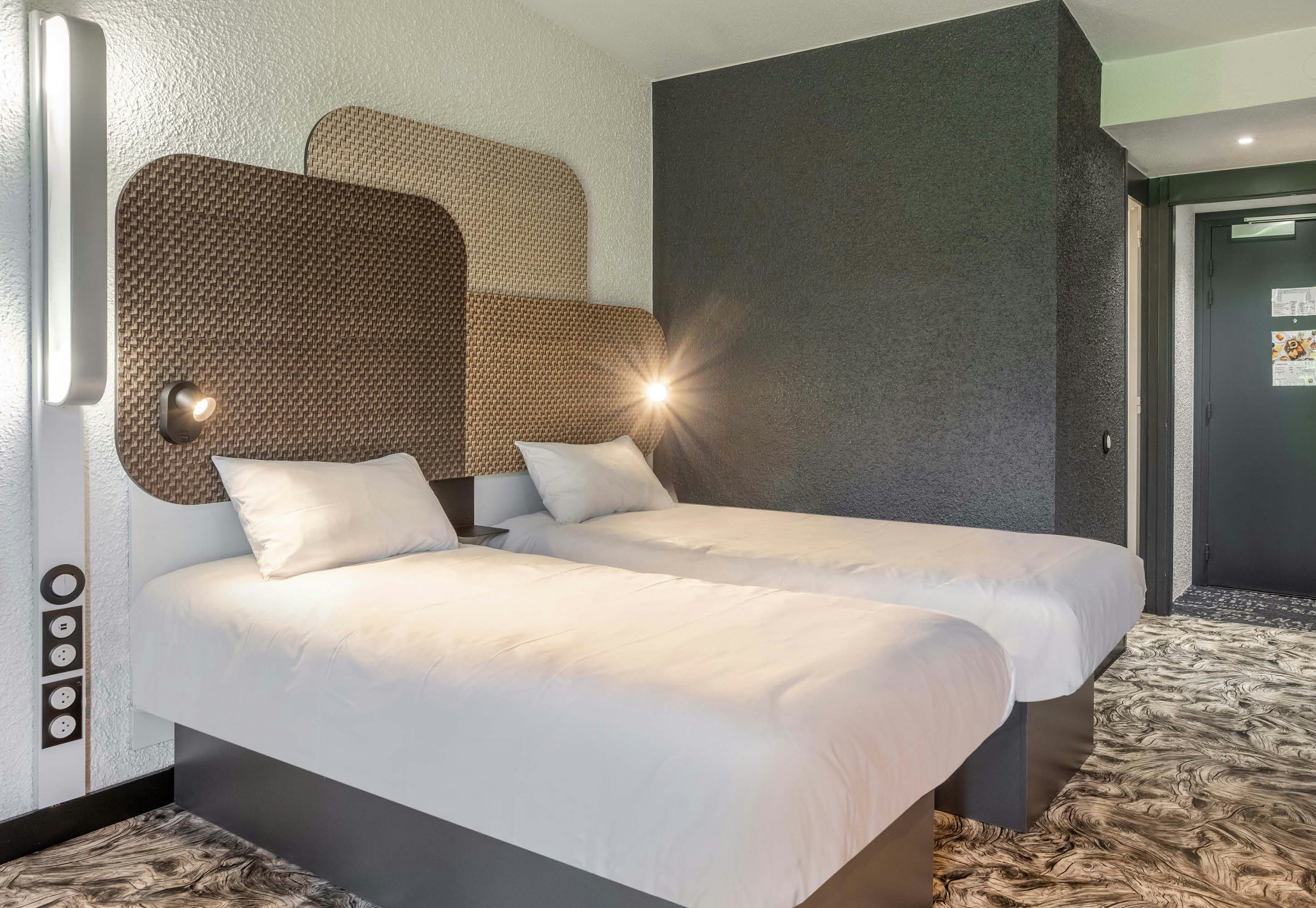 B&B HOTEL Valenciennes Sud 3 etoiles 14/46