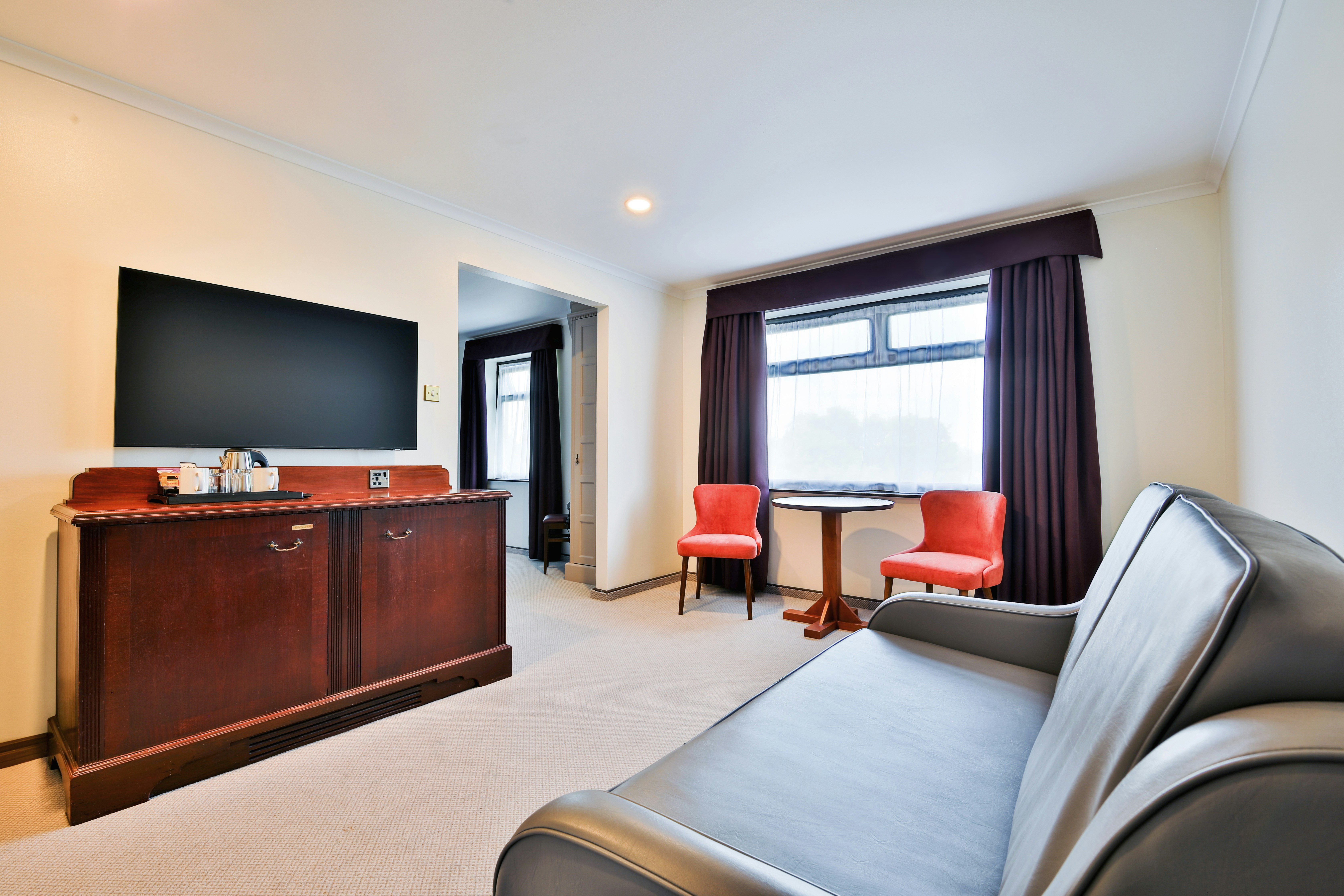 Copthorne Hotel Cardiff Caerdydd 45/59