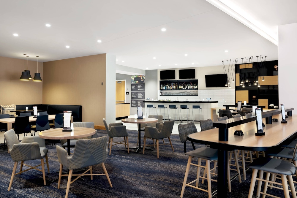 Courtyard by Marriott Boston Downtown/North Station 39/51