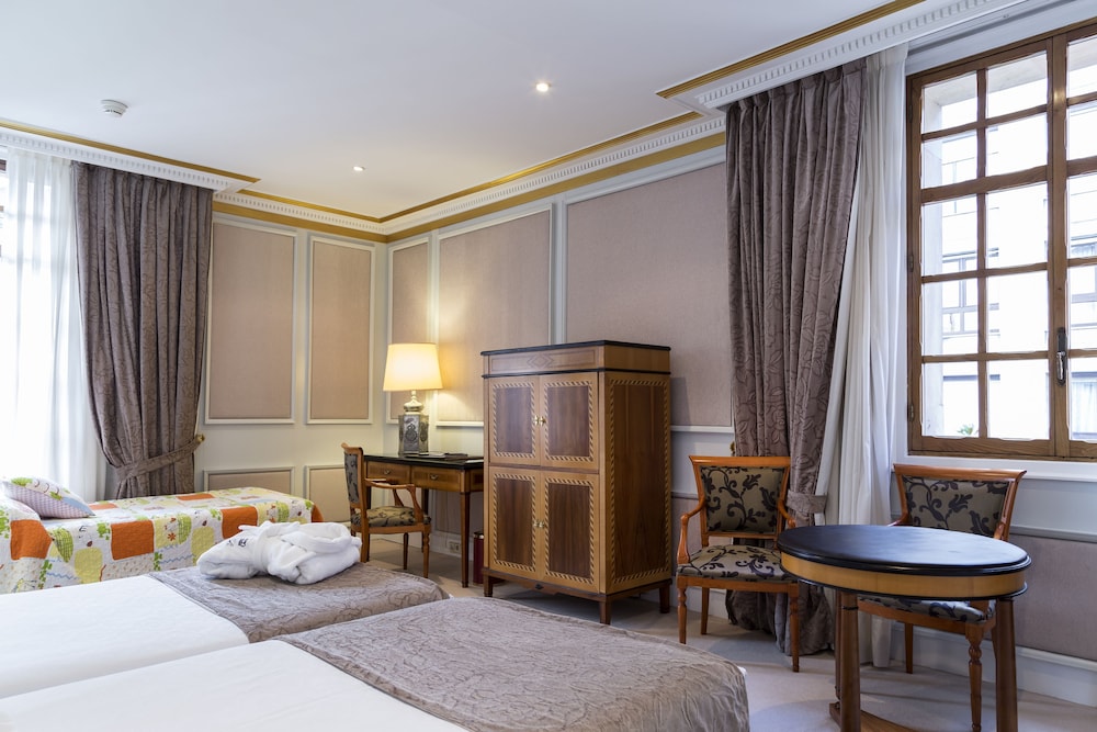 Eurostars Hotel de La Reconquista 26/83