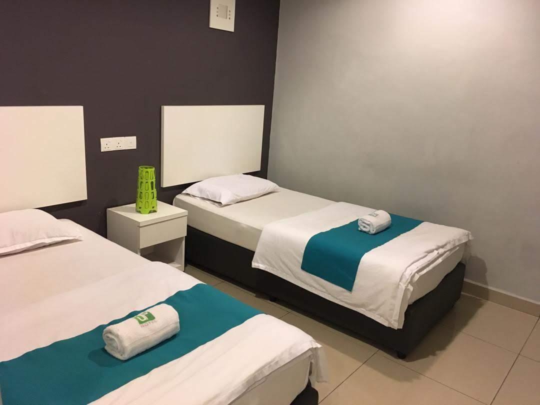 JP Hotel Jalan Stadium 8/17