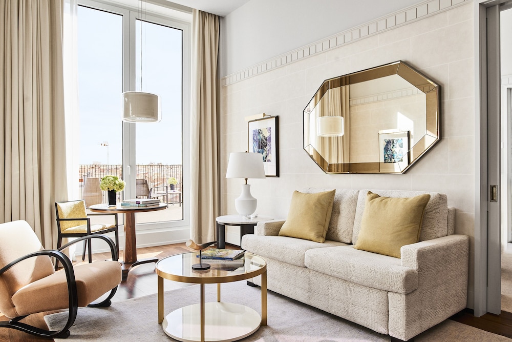 Four Seasons Hotel Madrid 32/72