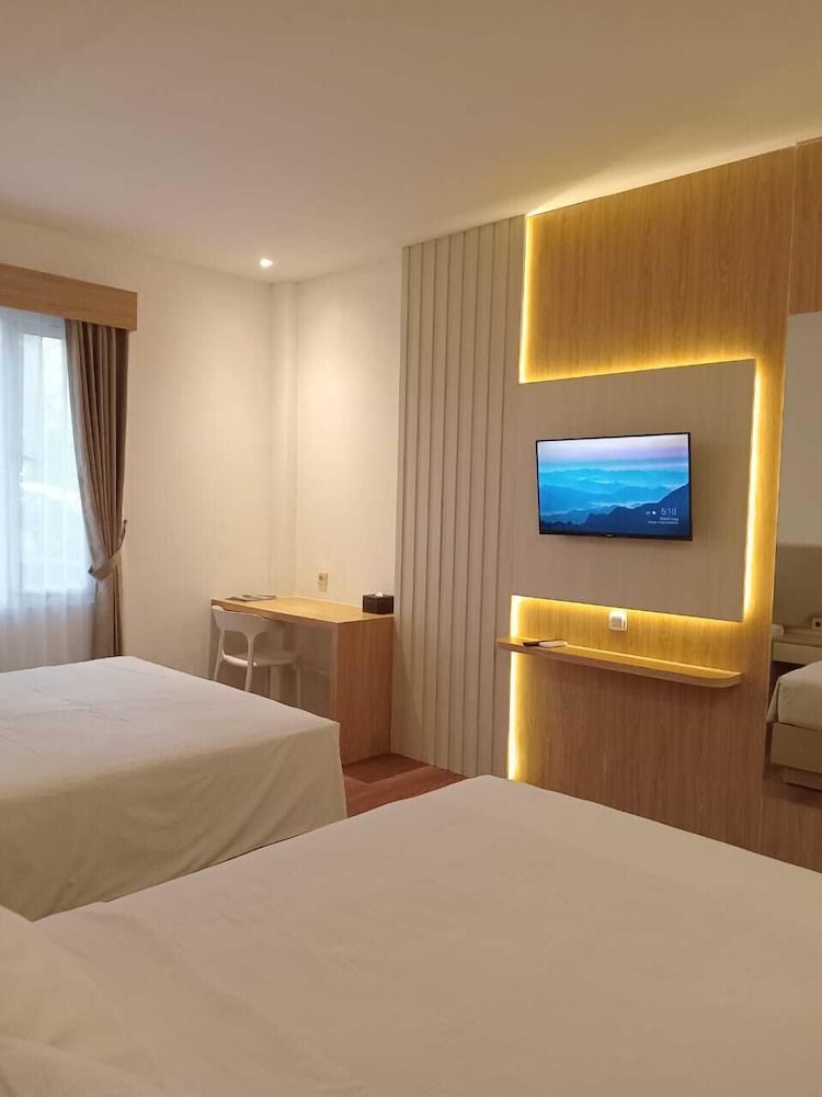Alzara Hotel Syariah 12/38