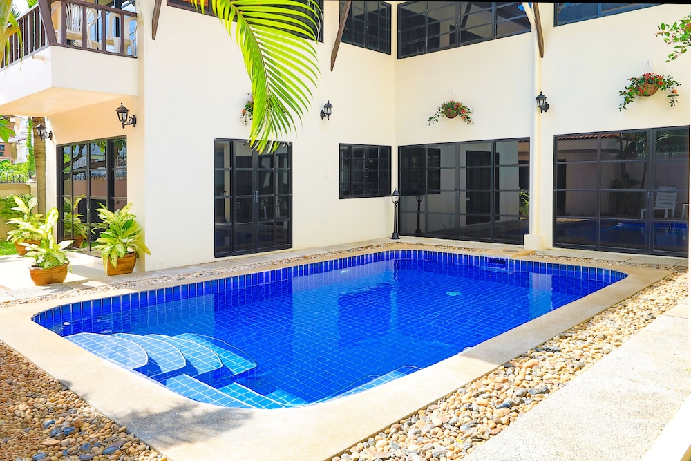 Sweet Villa Pattaya 7/72