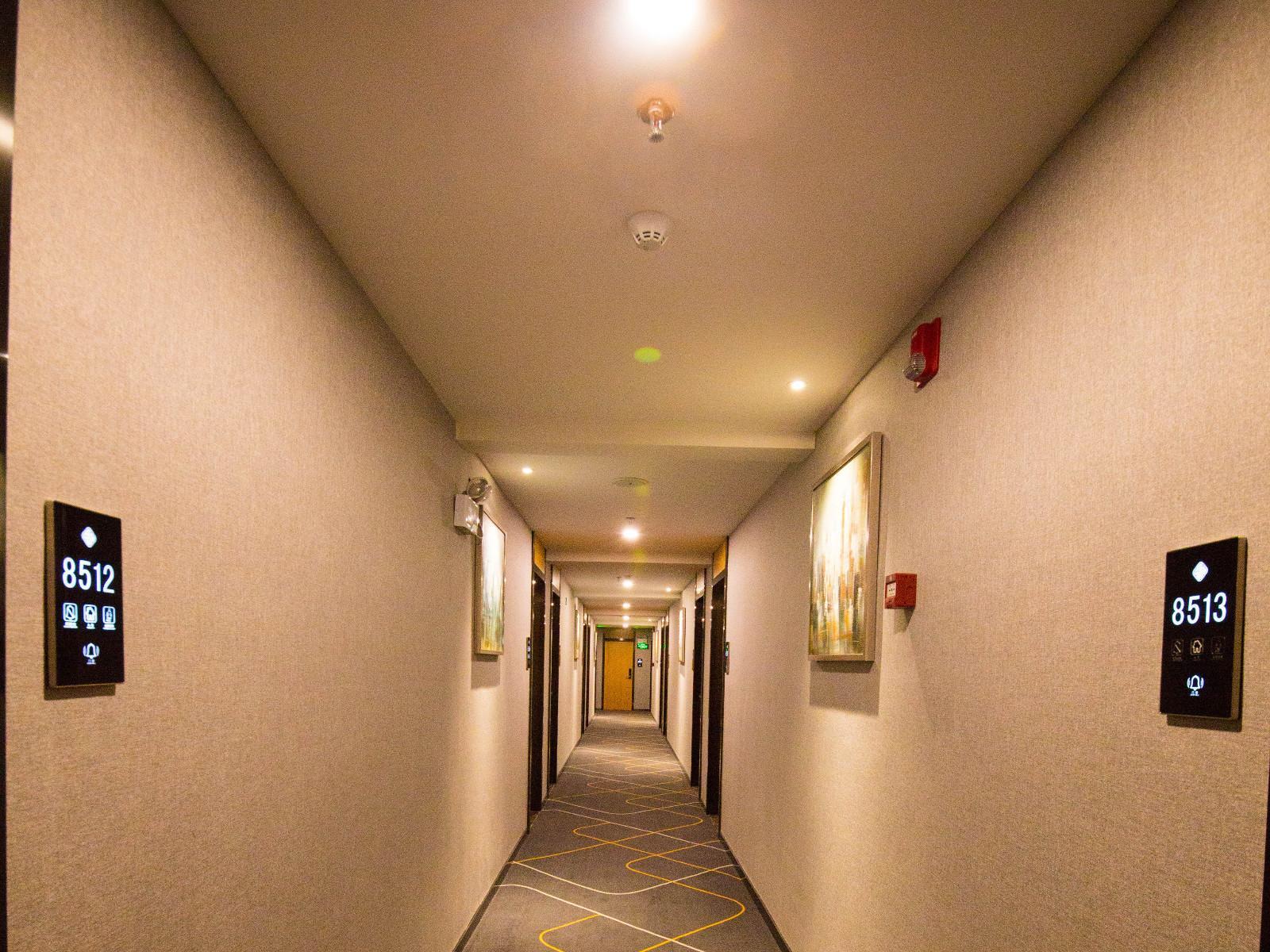 Chonpines Hotel (Huizhou Huidong Hongling Avenue) 60/68