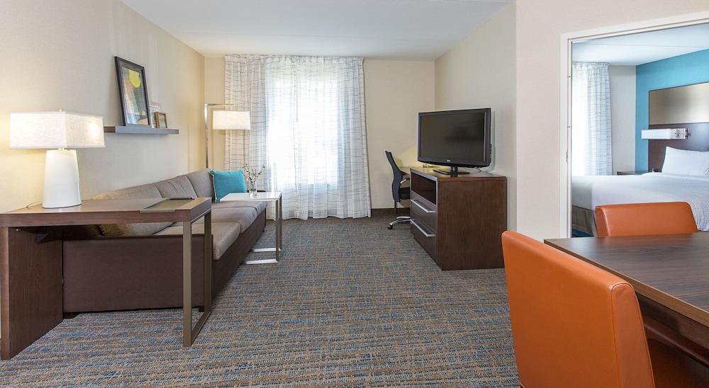 Residence Inn by Marriott West Rochester 15/26
