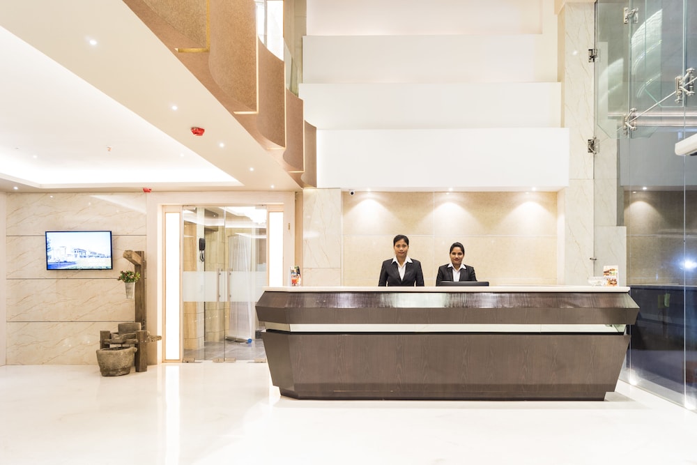 Hotel D'corbiz 5/40