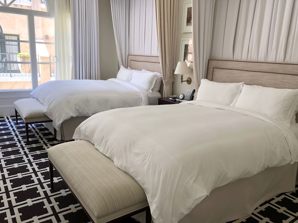 el PRADO Hotel 26/74