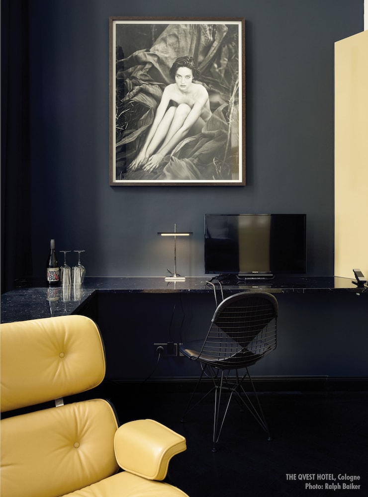 The Qvest Hideaway 52/57