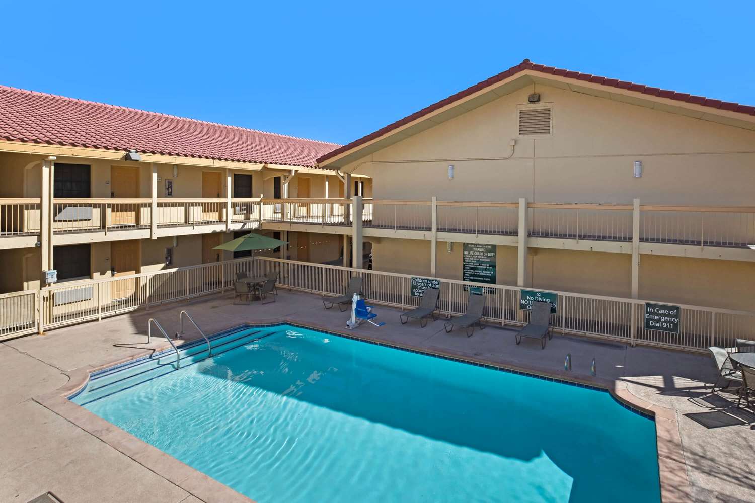La Quinta Inn El Paso East Lomaland 35/42