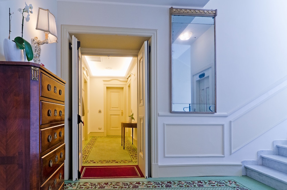 Hotel de Paris Sanremo 31/67