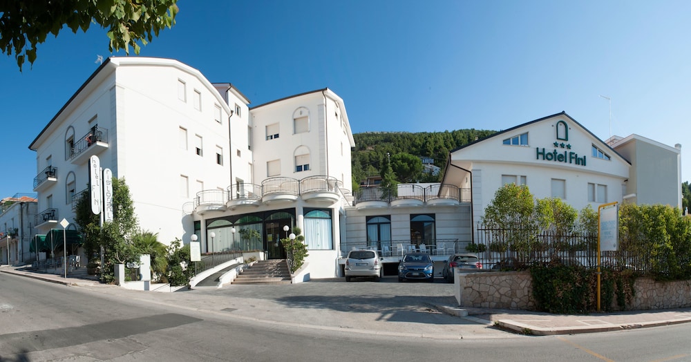 Hotel Fini 73/77