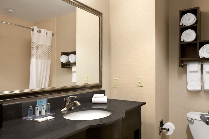 Hampton Inn And Suites Mansfield Pa 11/11