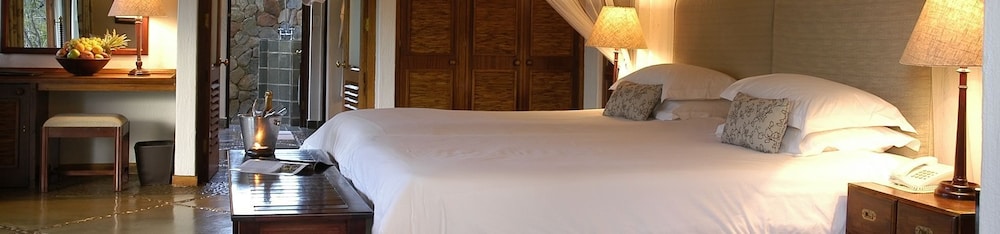 Thornybush Game Lodge 11/62