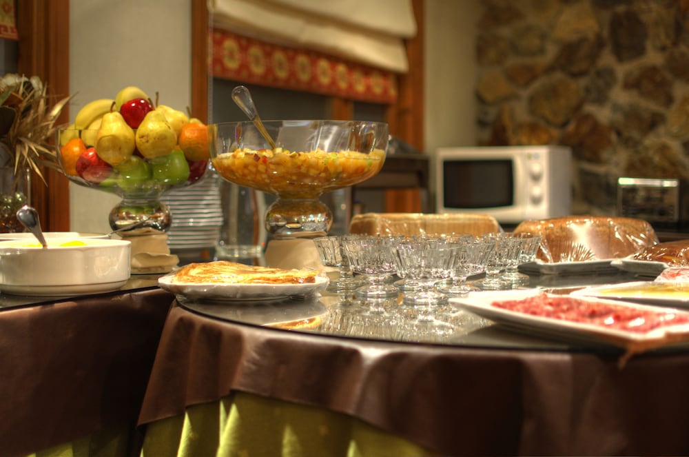 VILLA BRESCIA HOTEL 45/54