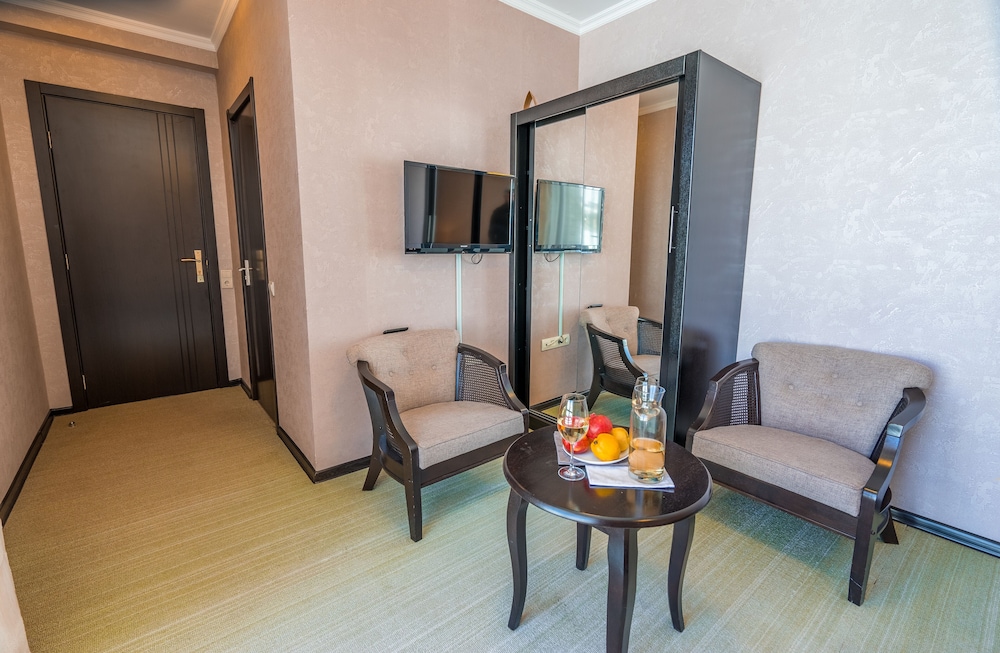 Hotel Goodaura 55/74