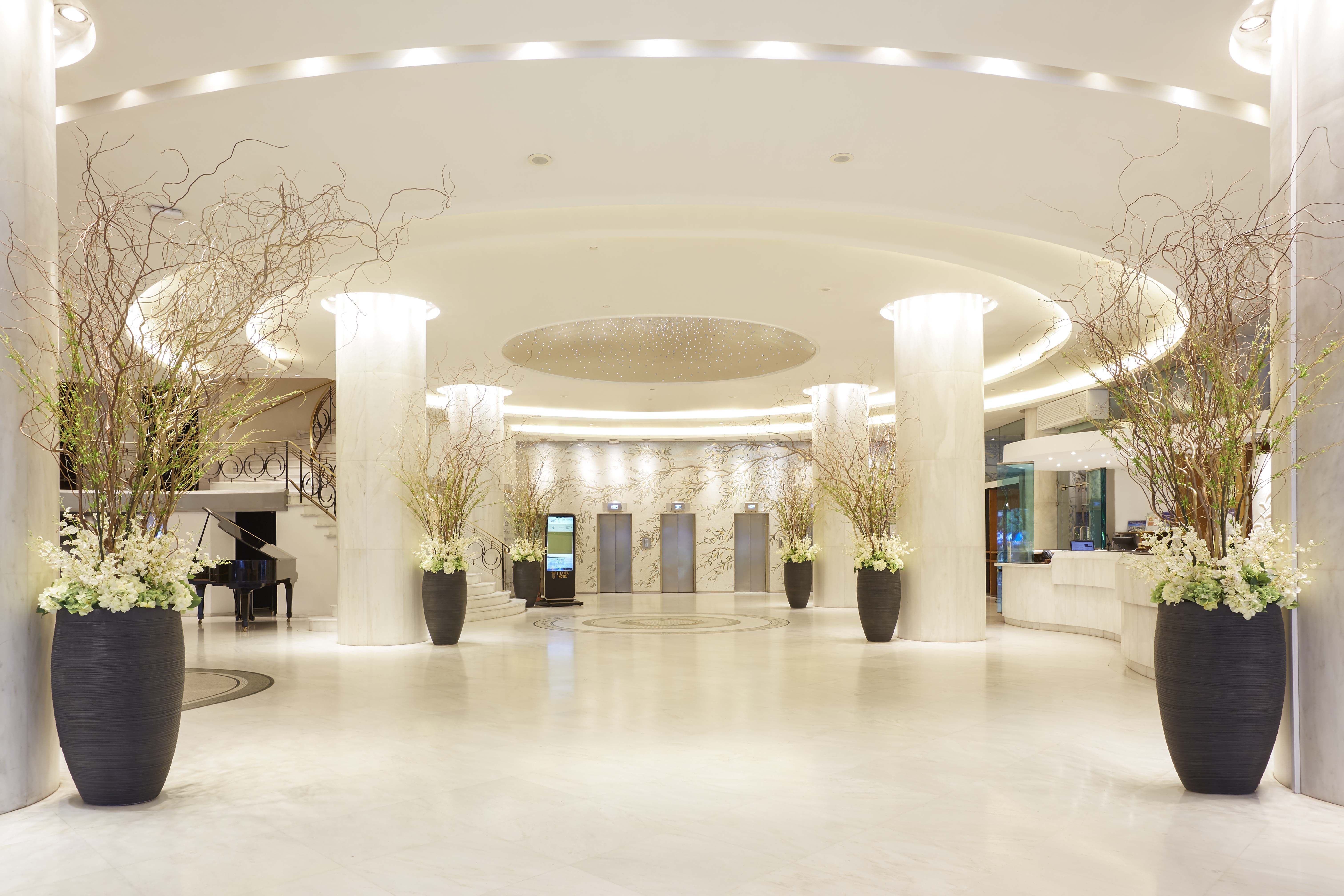 Titania Hotel 6/48