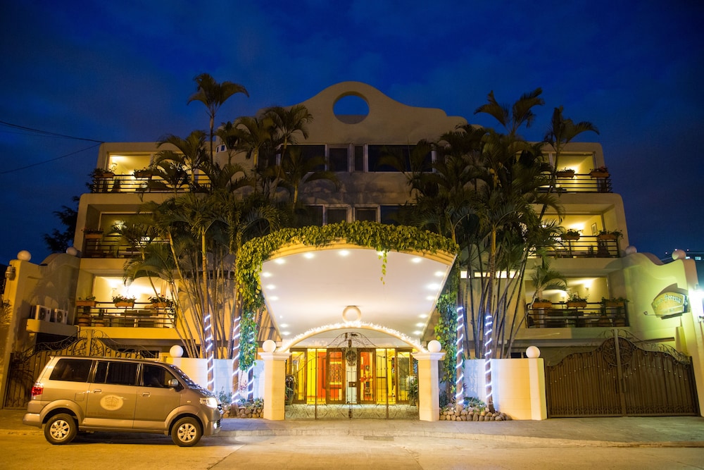 Hotel Casa Serena 4/69
