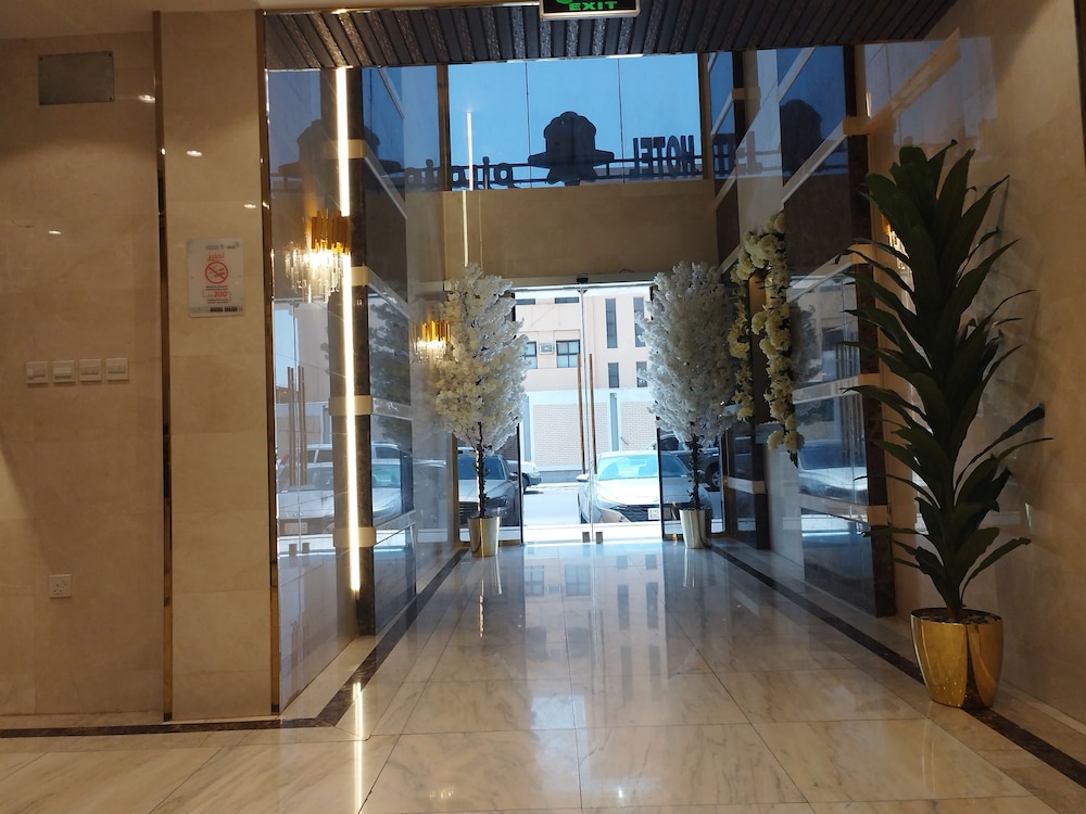 Almarzam Hotel 44/58