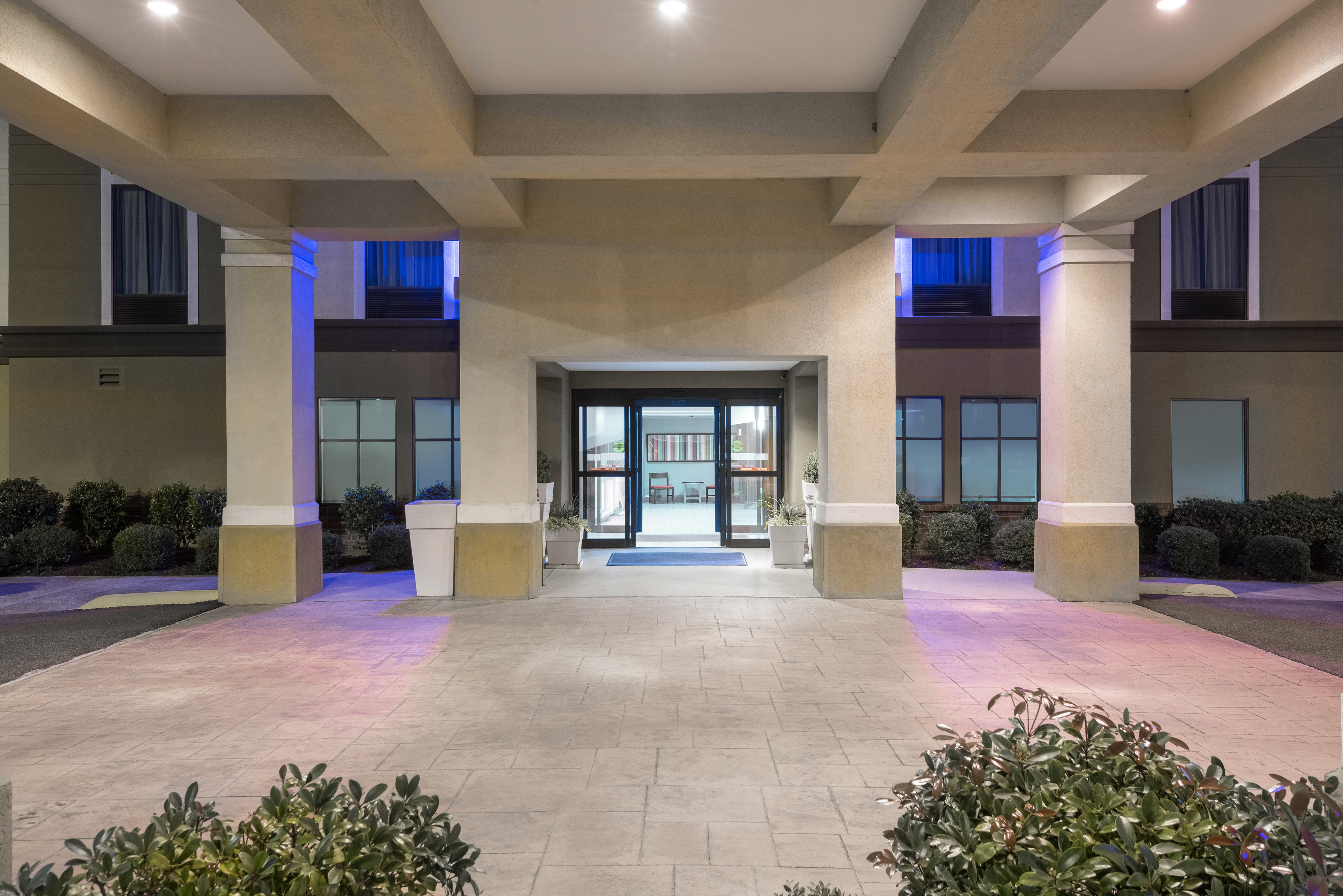 Holiday Inn Express Hotel And Suites Grenada 48/51