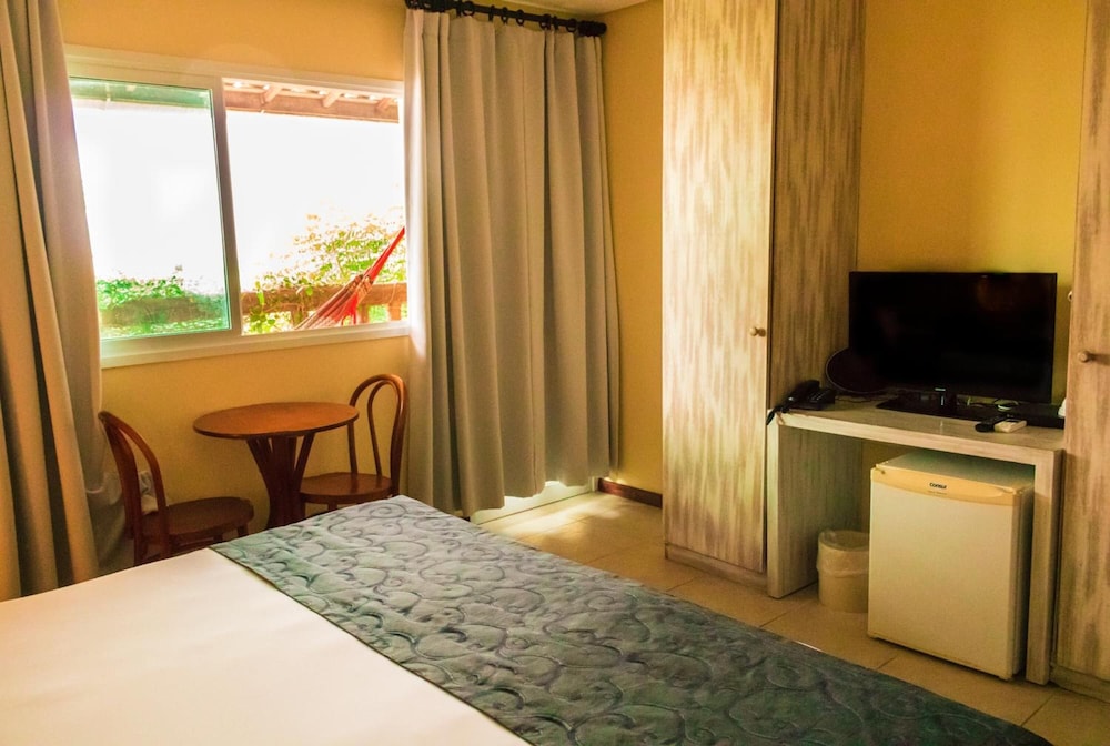 Farol de Itapuã Praia Hotel 12/50