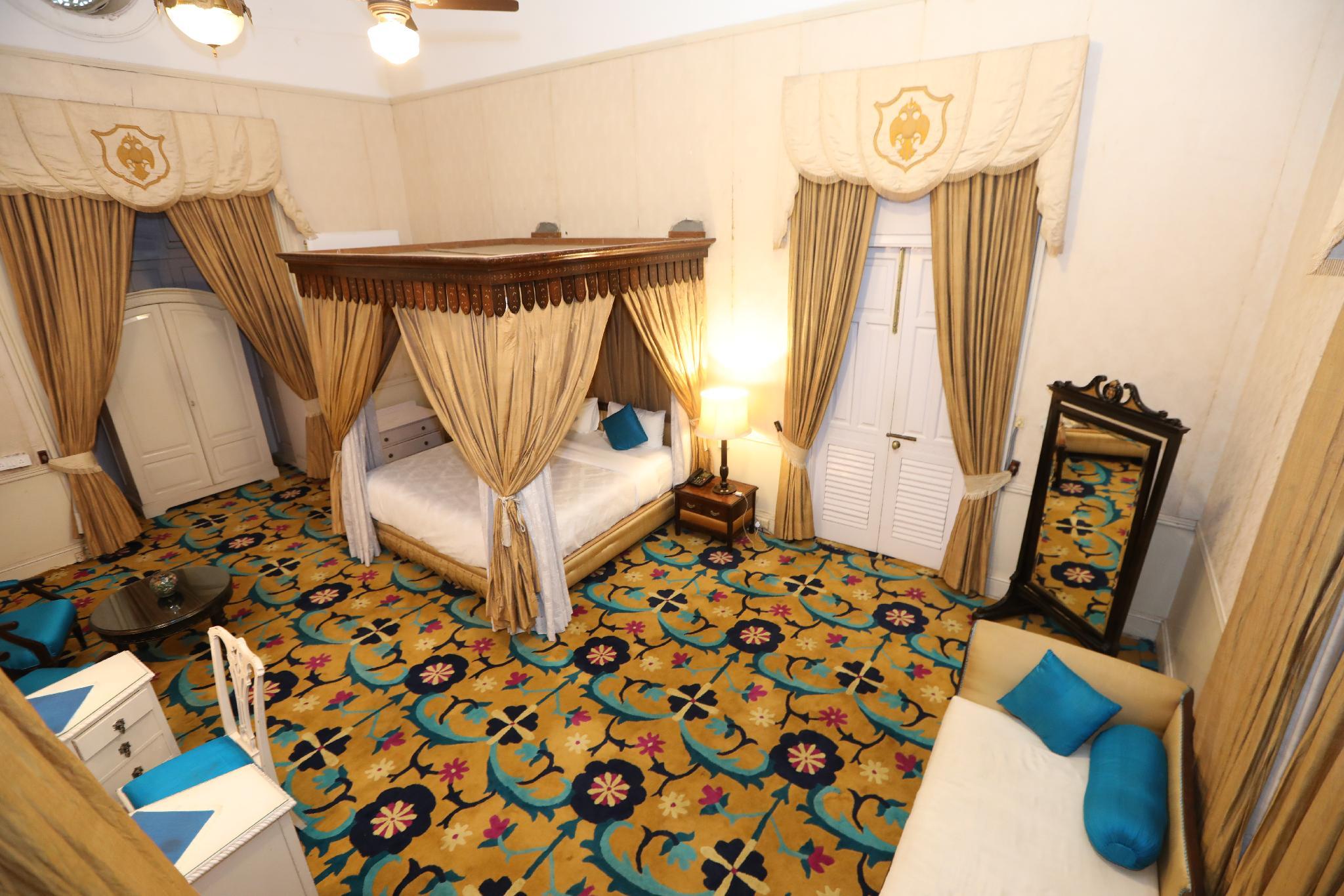 Viceroy, Suite